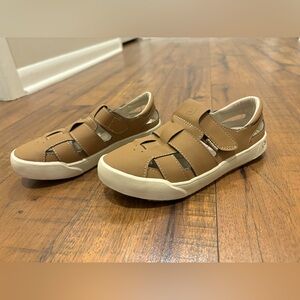 NWOB Pediped Flex Mark Tan, Boys 1.5 - 2, Sandal Sneaker Hybrid